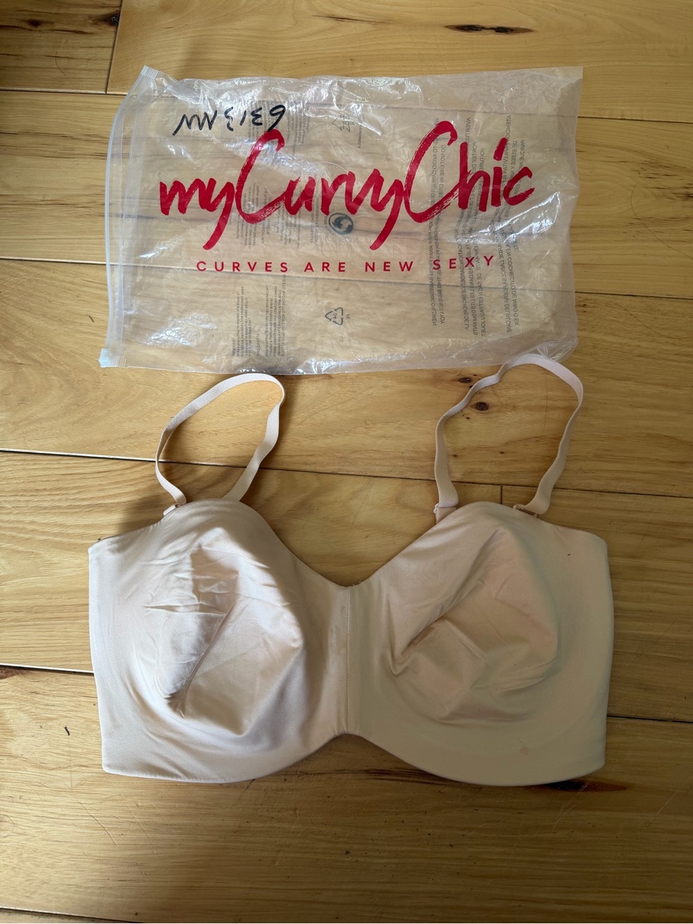 Cream Strapless Convertible Bra
